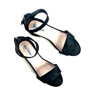 Steve Madden sandals